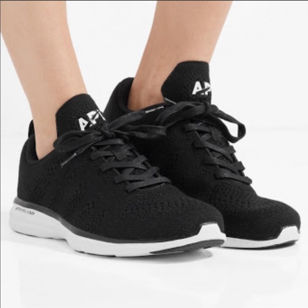 APL Women's TechLoom Pro Sneakers Black Size 9
